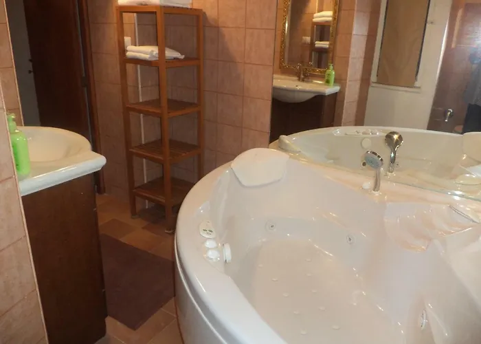 דירה Jacuzzi Quo Vadis רומא